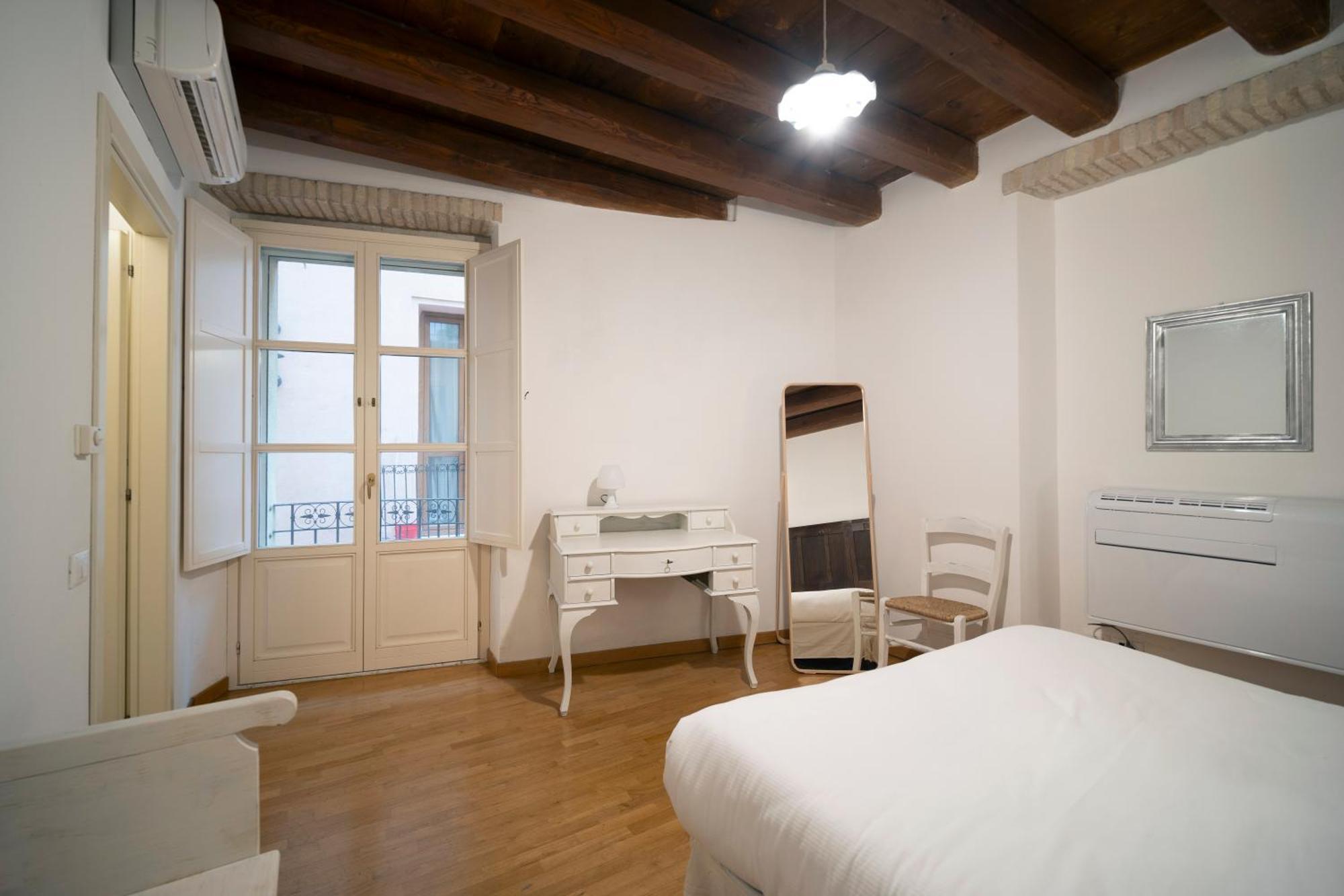Suite Martini Al Castello Cagliari Exterior foto