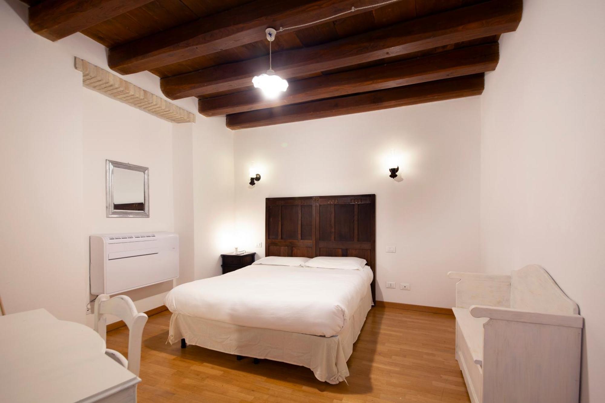 Suite Martini Al Castello Cagliari Exterior foto